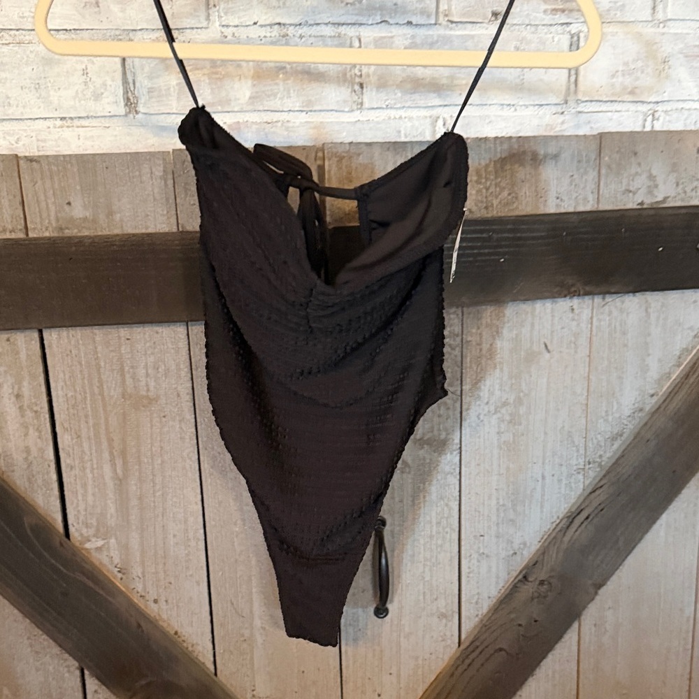 ☑️☑️☑️3 for 12$☑️☑️☑️ Bozzolo Black One-Piece Swimsuit-size Large